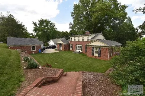 101 Terrace Pl, Morganton, NC 28655 photo 8