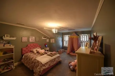 101 Terrace Pl, Morganton, NC 28655 photo 3