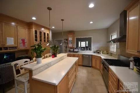 101 Terrace Pl, Morganton, NC 28655 photo 5