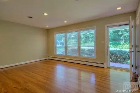 206 Davis Dr, Morganton, NC 28655 photo 7