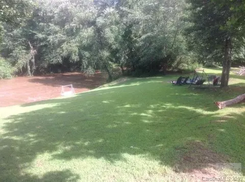 3991 Johns River Rd, Morganton, NC 28655 photo 5