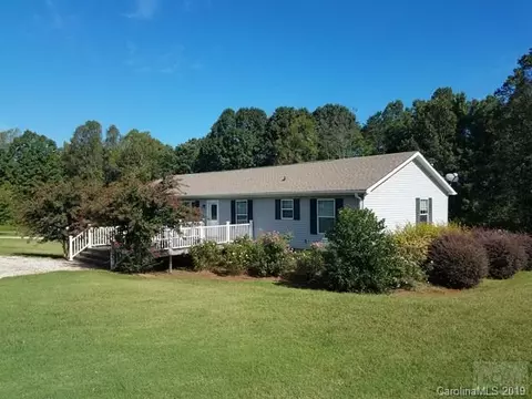 150 Buff Ave, Morganton, NC 28655 photo 2