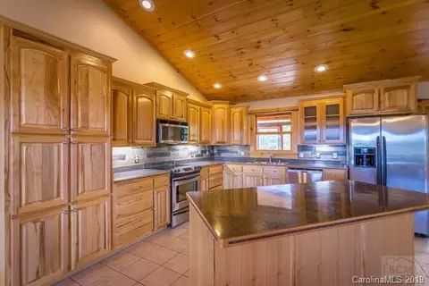 115 Birchfield Mill Loop, Nebo, NC 28761 photo 3