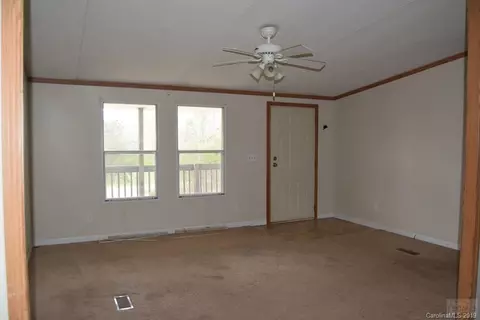 727 Johnson Rd, Morganton, NC 28655 photo 3