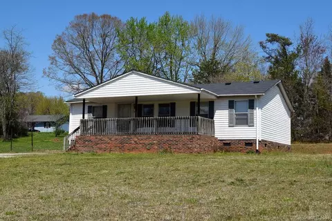 727 Johnson Rd, Morganton, NC 28655 photo 1