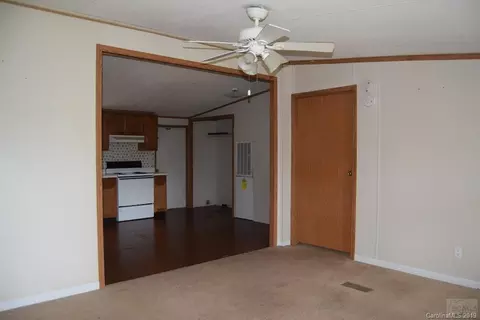 727 Johnson Rd, Morganton, NC 28655 photo 4