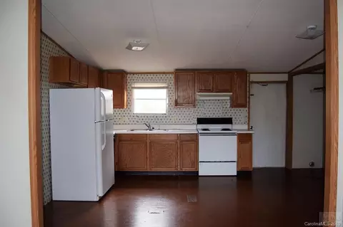 727 Johnson Rd, Morganton, NC 28655 photo 5