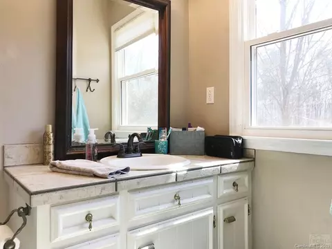 104 Crestlane Dr, Morganton, NC 28655 photo 26