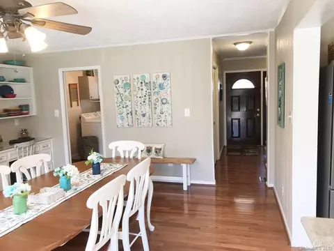 104 Crestlane Dr, Morganton, NC 28655 photo 11