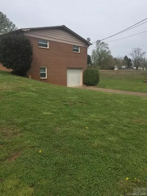 109 Griffin Dr, Morganton, NC 28655 photo 10