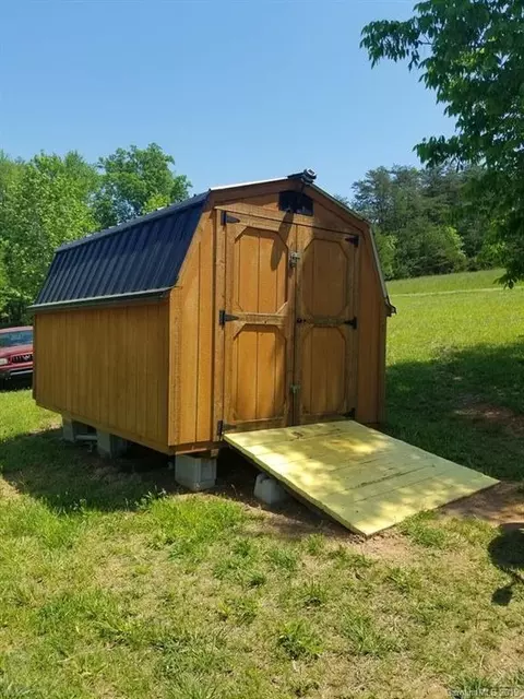 2800 Byrd Rd, Morganton, NC 28655 photo 18