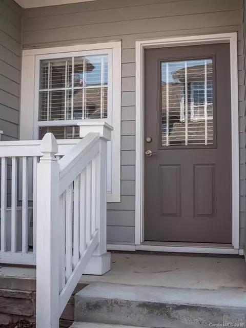 103 E Commons Dr, Morganton, NC 28655 photo 5