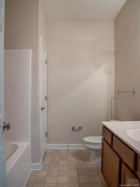 103 E Commons Dr, Morganton, NC 28655 photo 33
