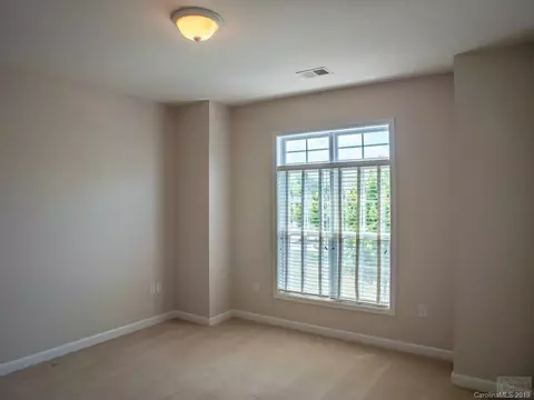 103 E Commons Dr, Morganton, NC 28655 photo 19