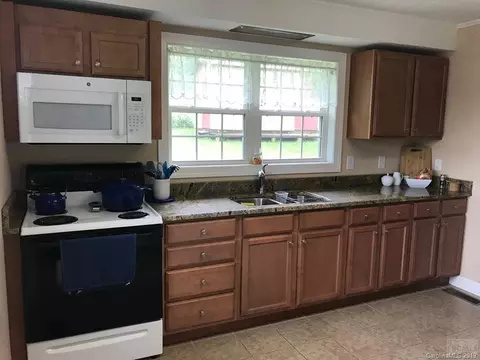 121 Whitley Rd, Morganton, NC 28655 photo 7