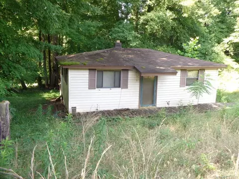 4253 Piney Rd, Lenoir, NC 28645 photo 2