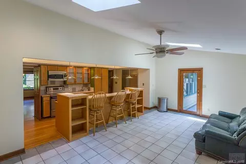 502 Bost Rd, Morganton, NC 28655 photo 9