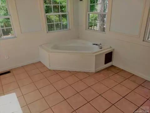 209 Walker St, Morganton, NC 28655 photo 14