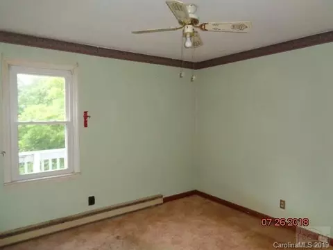 116 Glen Dale Dr, Spruce Pine, NC 28777 photo 9