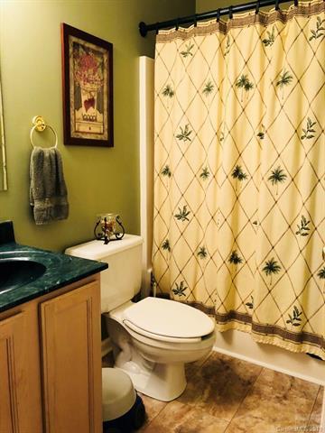 202 Latimer Ln, Morganton, NC 28655 photo 7