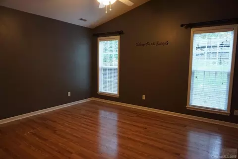 122 Doe Run Ct, Morganton, NC 28655 photo 18