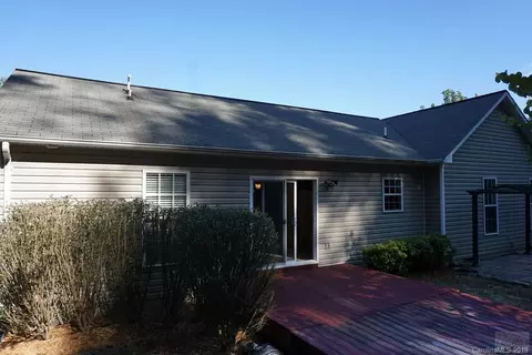 122 Doe Run Ct, Morganton, NC 28655 photo 5