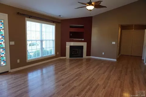 122 Doe Run Ct, Morganton, NC 28655 photo 8