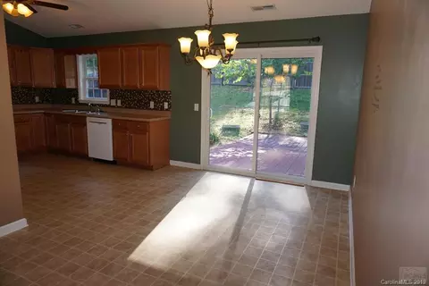 122 Doe Run Ct, Morganton, NC 28655 photo 15