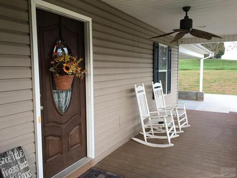 4536 Patton Rd, Morganton, NC 28655 photo 3