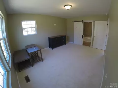 59 E Hunt Dr, Nebo, NC 28761 photo 6