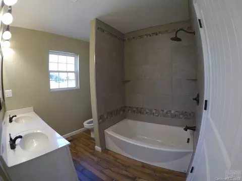 59 E Hunt Dr, Nebo, NC 28761 photo 7