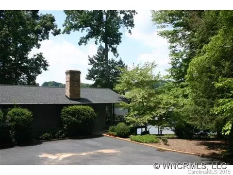 224 Fox Trl, Tryon, NC 28782 photo 1