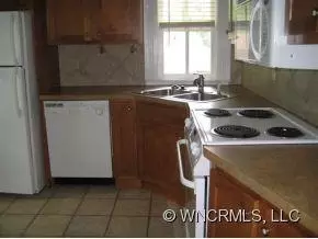175 Broadway, Tryon, NC 28782 photo 5
