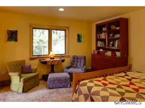 101 Log Gap Rd, Fairview, NC 28730 photo 12