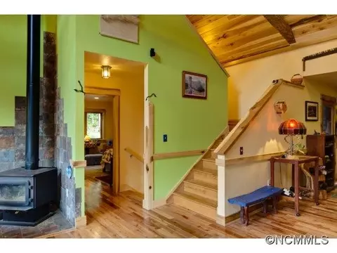 101 Log Gap Rd, Fairview, NC 28730 photo 10