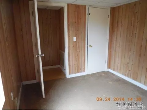 110 Ab Mills Ave, Brevard, NC 28712 photo 11