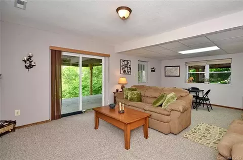 138 Misty View Dr, Clyde, NC 28721 photo 12