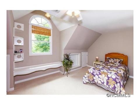 200 Crestview Dr, Brevard, NC 28712 photo 11