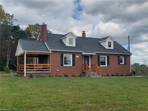 1506 Brushy Fork Rd, Cana, VA 24317 photo 1