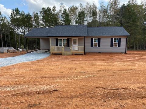 3798 Hoover Hill Rd, Trinity, NC 27370 photo 1