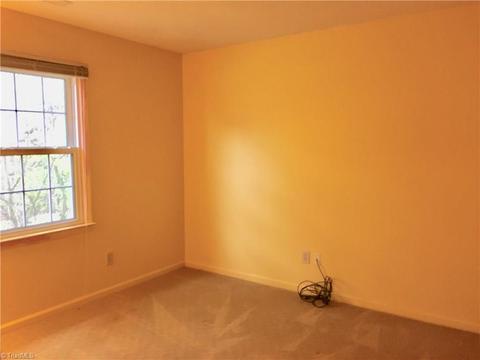 111 Oak Pointe Dr, King, NC 27021 photo 18