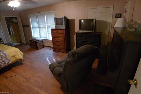 171 Hardy Rd, Harmony, NC 28634 photo 24
