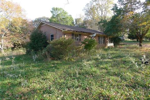 171 Hardy Rd, Harmony, NC 28634 photo 14