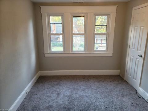 913 Forrest St, High Point, NC 27262 photo 7
