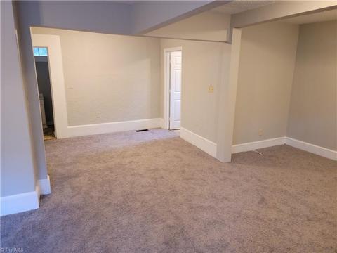 913 Forrest St, High Point, NC 27262 photo 4
