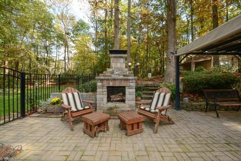 1241 Blackberry Ridge Rd, High Point, NC 27265 photo 14