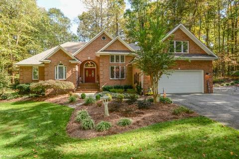 1241 Blackberry Ridge Rd, High Point, NC 27265 photo 1