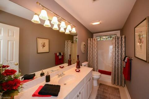 1241 Blackberry Ridge Rd, High Point, NC 27265 photo 45