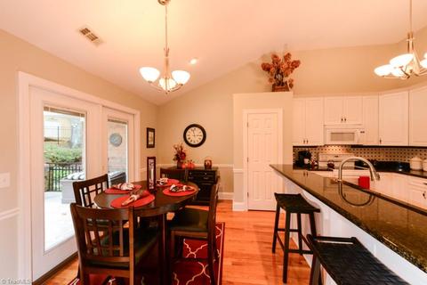 1241 Blackberry Ridge Rd, High Point, NC 27265 photo 25