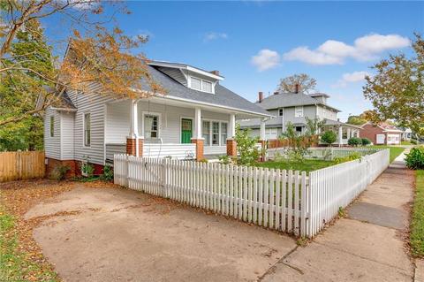 129 E Devonshire St, Winston Salem, NC 27127 photo 3